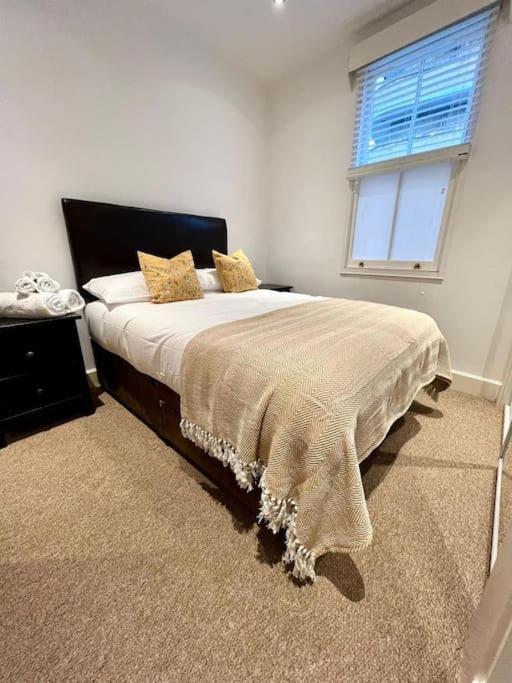 Appartamento Superb 2Bed/2Bath Flat Waterloo Londra Esterno foto