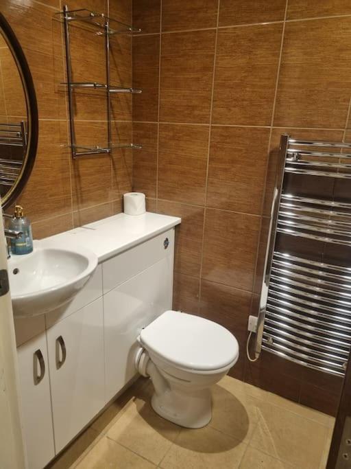 Appartamento Superb 2Bed/2Bath Flat Waterloo Londra Esterno foto
